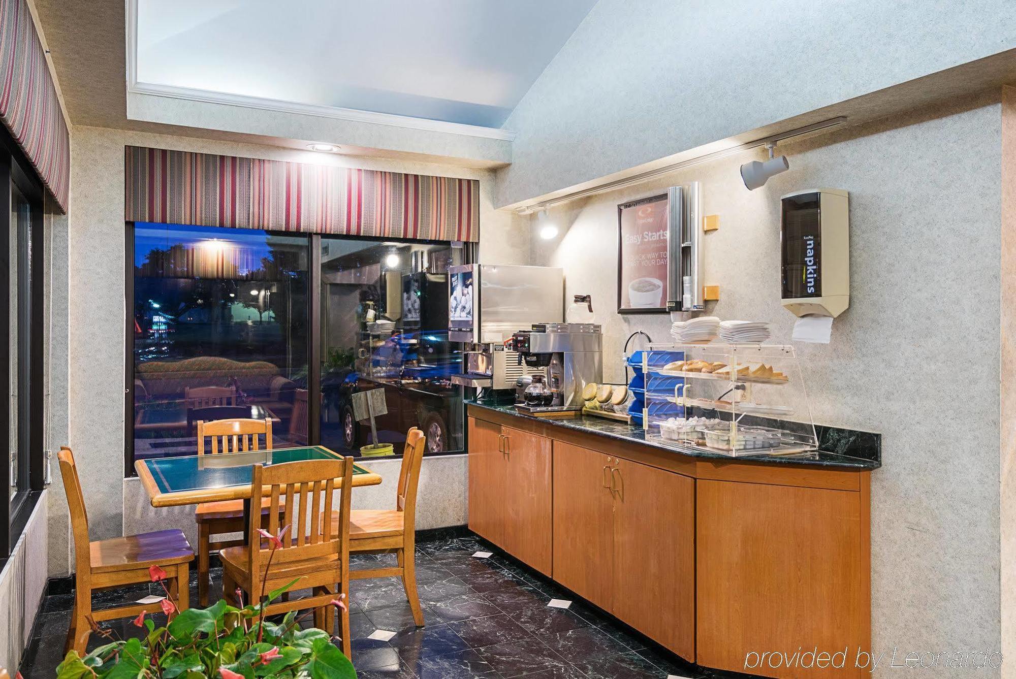 Travel Airport Hotel